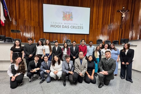 Câmara divulga edital para o Parlamento Estudantil 2025