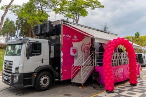 Prefeita Mara Bertaiolli dá início à programação do Outubro Rosa