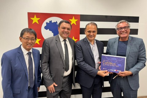 Equipe de Suzano participa de encontro na Secretaria de Estado de Turismo e Viagens