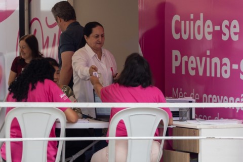 Carreta da Mamografia faz exames no Pró-Hiper neste sábado (18/10)