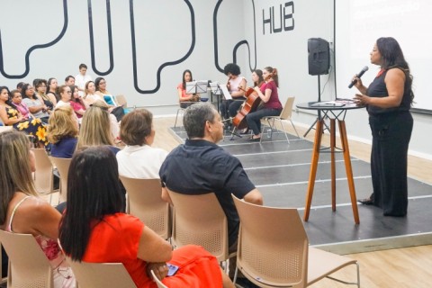 Palestra combate assédio e discriminação às mulheres no trânsito