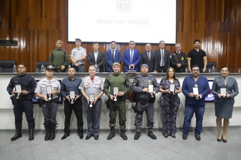 Câmara entrega “Medalha Tiradentes 2025” aos profissionais de destaque das Forças de Segurança